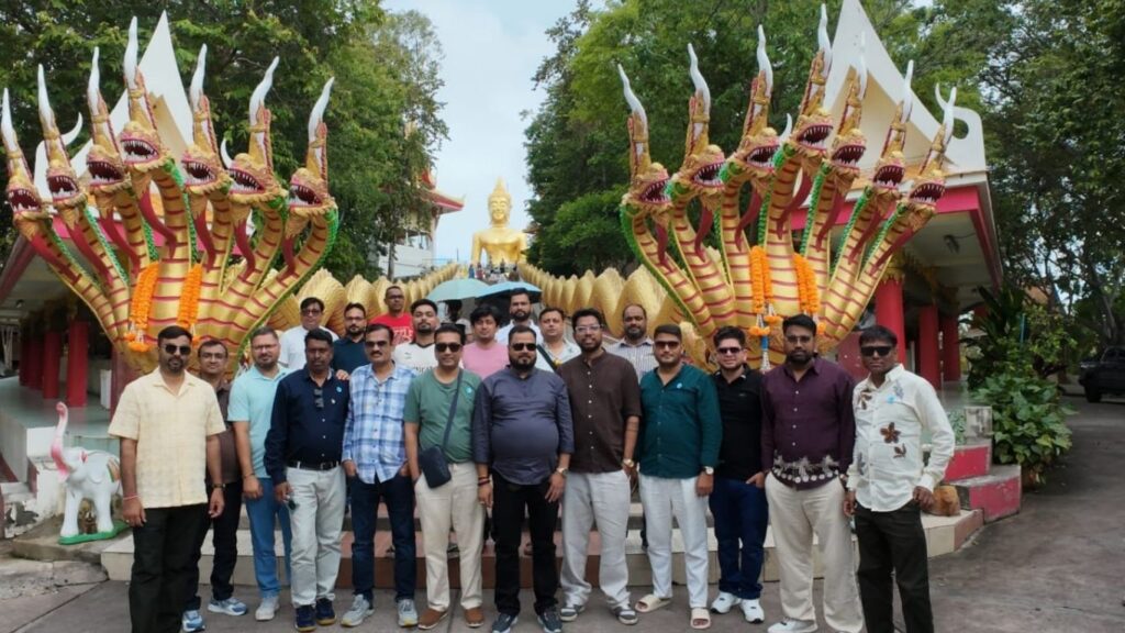 Thailand MICE group visiting cultural temple during corporate tour